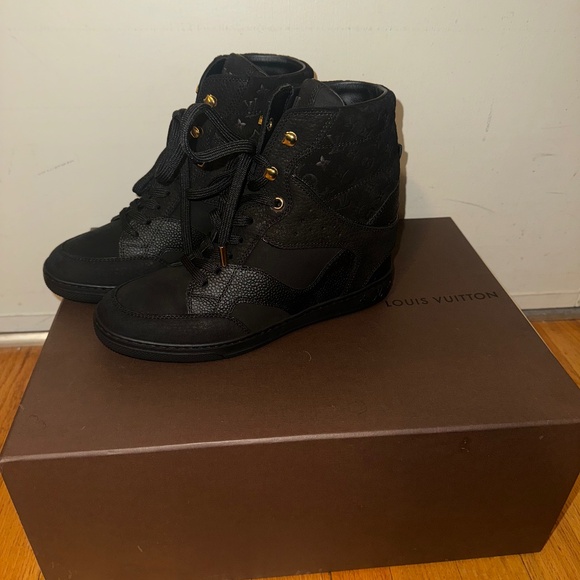 Authentic Louis Vuitton Clifftop Wedge Sneakers - Picture 1 of 9